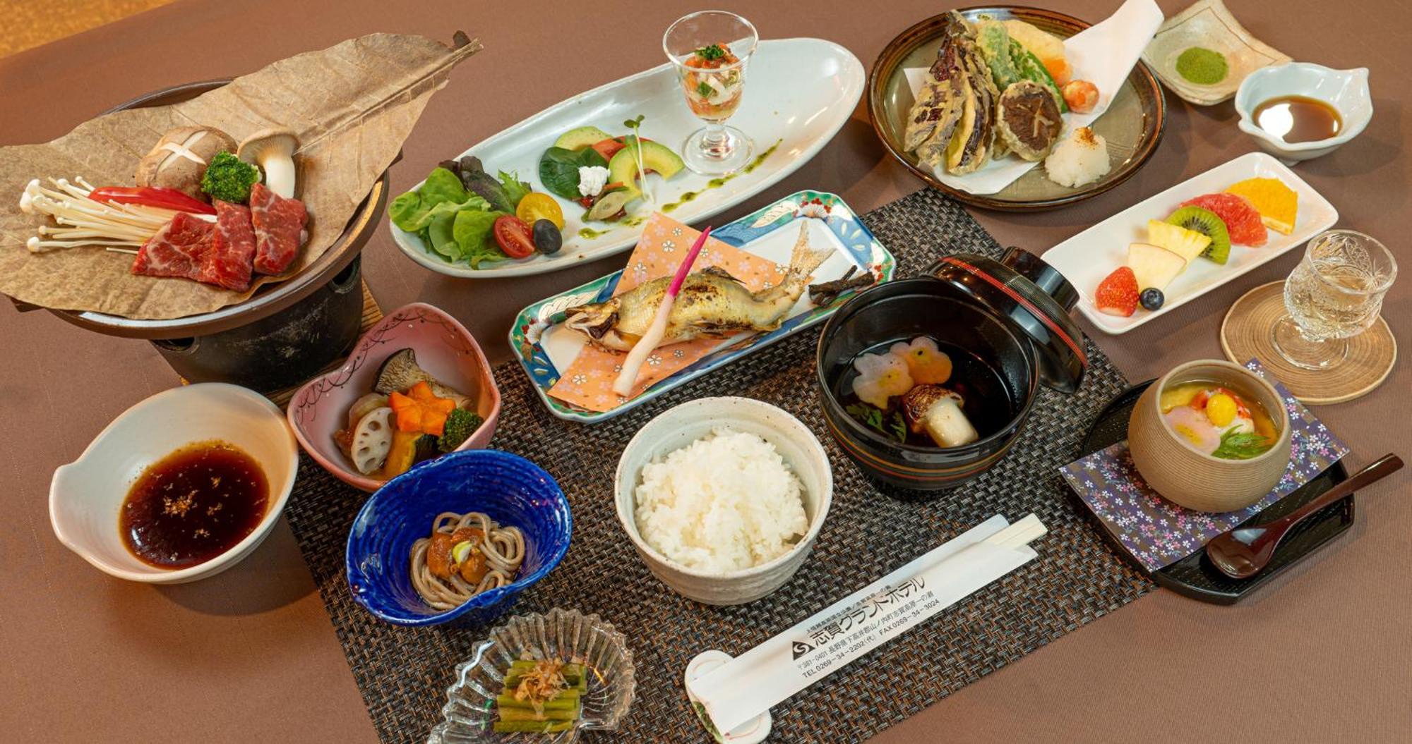 Shiga Grand Hotel Яманучи Екстериор снимка